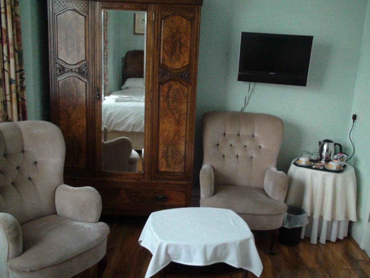 Bodeuron Guest House Лландидно Екстер'єр фото